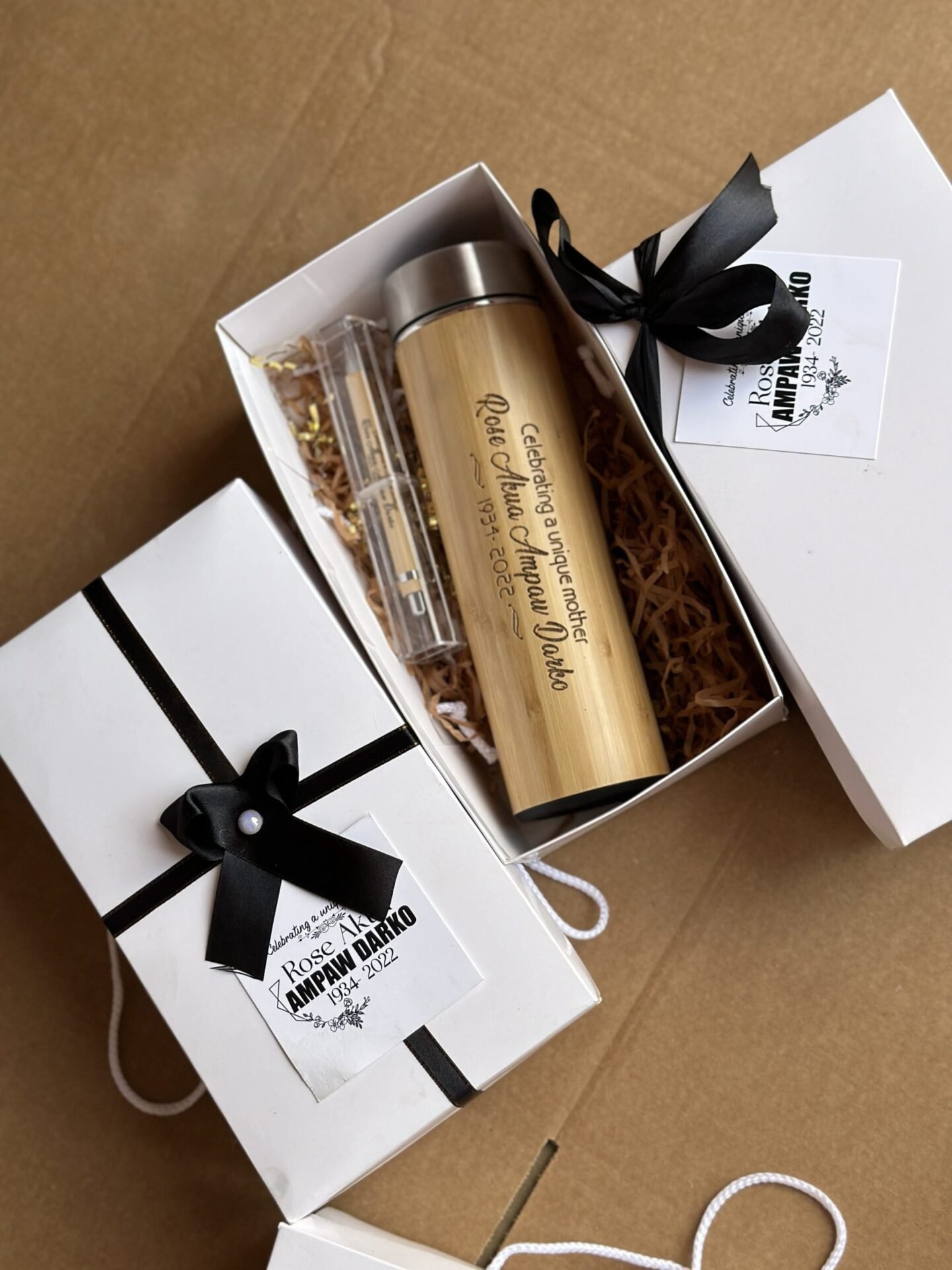 Bamboo flask & Pen (customized and packaged )