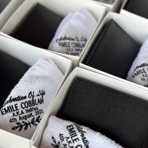 Facetowel and wine set (customized and packaged)