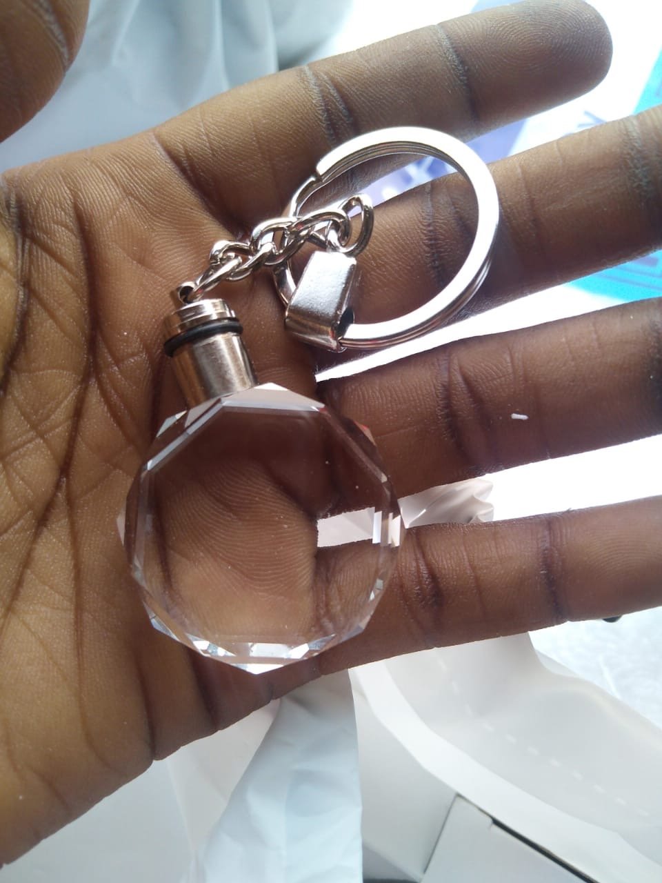 Plain LED glass keyholder - Image 2