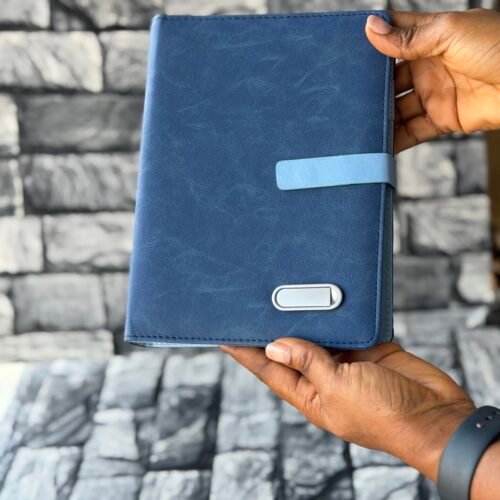 matted-leather notepad with 16GB pendrive