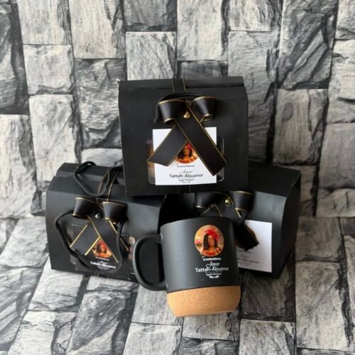 Ceramic mug with wooden down (customized and packaged)