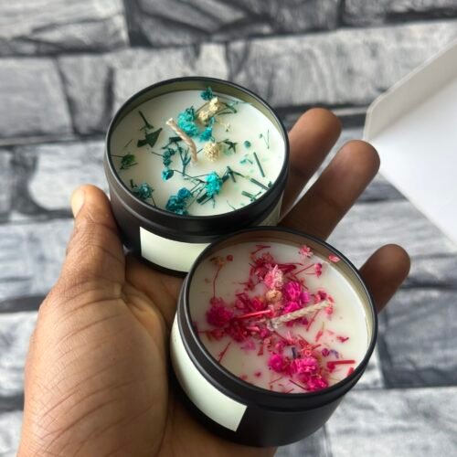 Floral scented candle