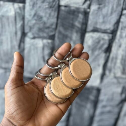 Oval shape wooden metal Keyholder