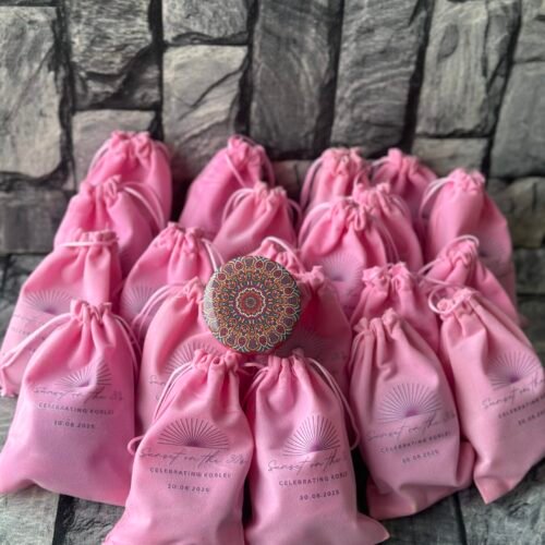Scented candle (packaged)