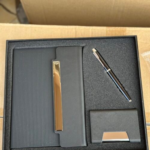3 in 1 notepad, pen and cardholder (only black)