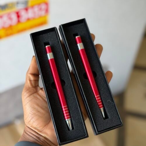 5 strip silver tip metal pen in a box