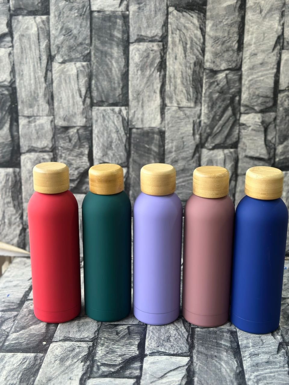 500ml Round Bottle flasks with wooden lid. - Image 2