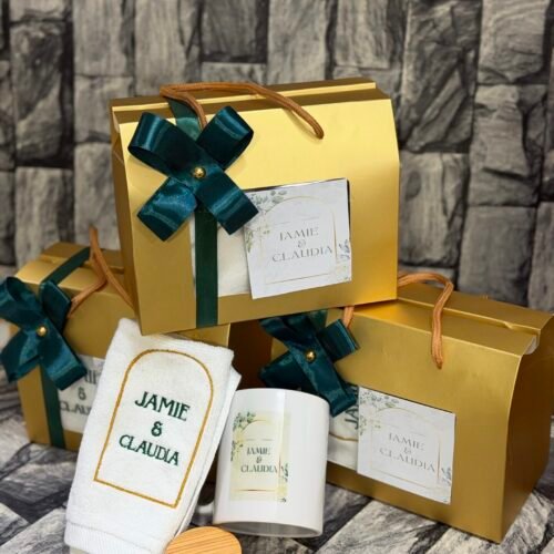 Ceramic mug,facetowel and 50ml Sheabutter (customized and packaged)