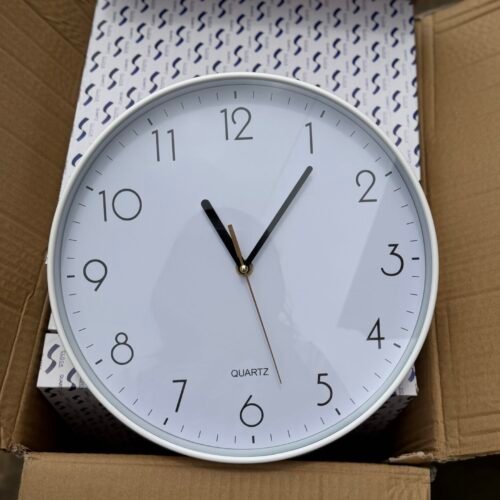 Round wall clock (White)