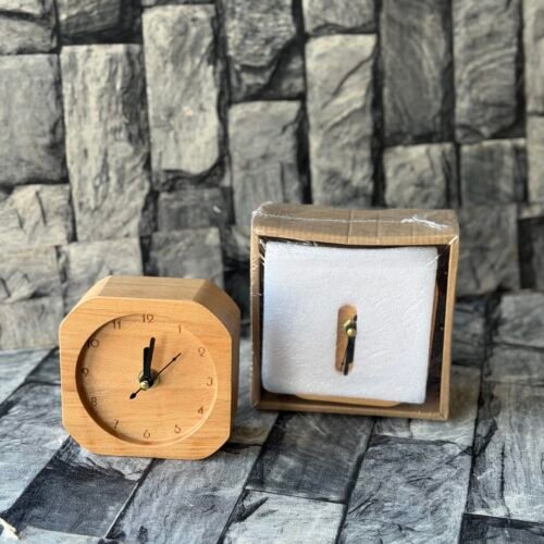 Bamboo table clock