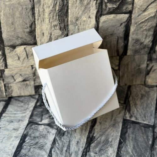 Open top box (13x5.5x13cm)