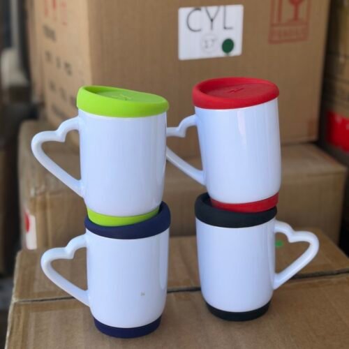 Ceramic mug with silicone cover