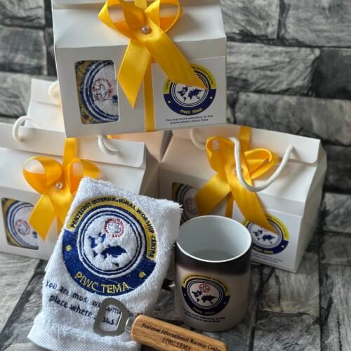Ceramic Magic mug with face towel and wooden opener (customized and packaged)