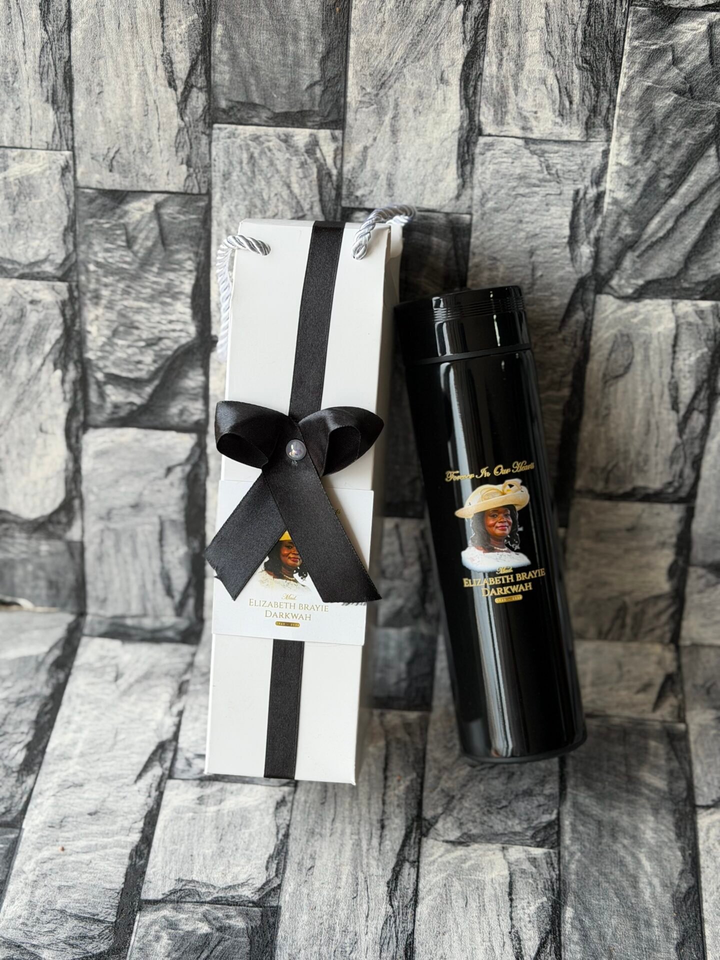 Vaccum flask (customized and packaged)