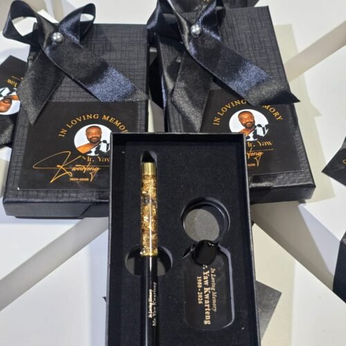 Glitter black pen and keyholder set (customized and packaged)