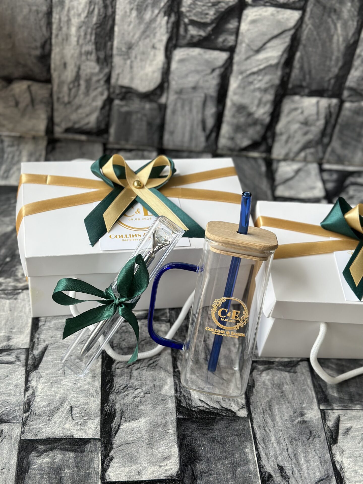customized and packaged Slim glass cup with cased metal pen