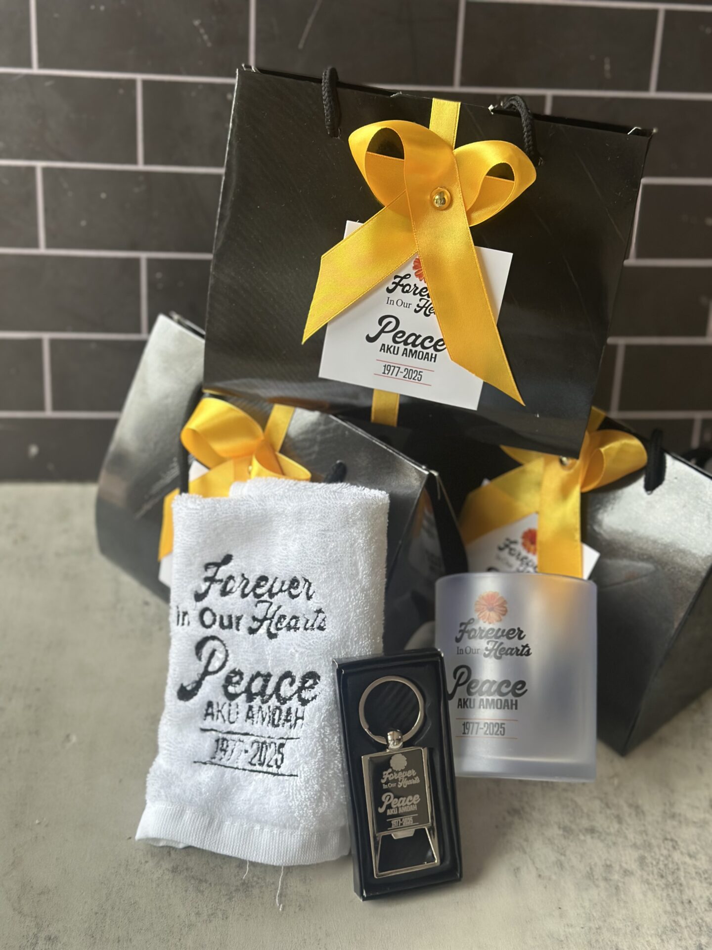 customized and packaged frosted mug with facetowel and metal keyholder