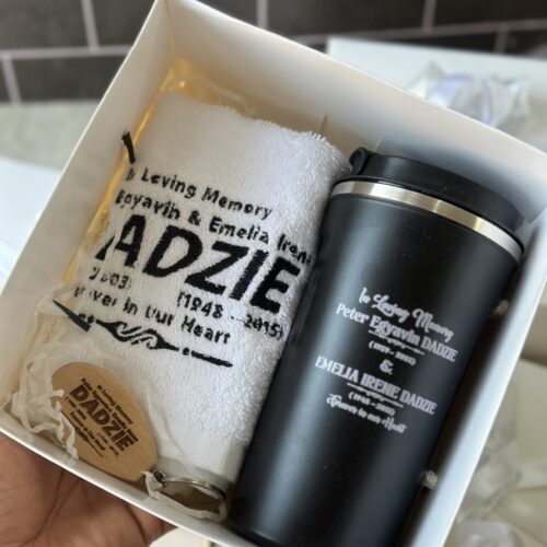 Customized and packaged 500ml coffee mug with facetowel and wooden keyholder